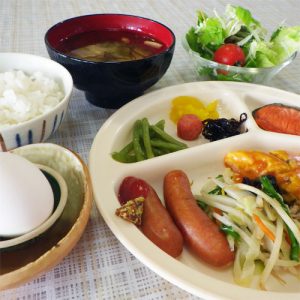 民宿の朝ご飯の形式,貧血,食事,メニュー,レシピ