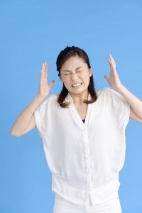 めまい、耳鳴り、頭痛、肩こり