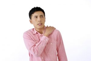 貧血 下まぶた 色　肩こり